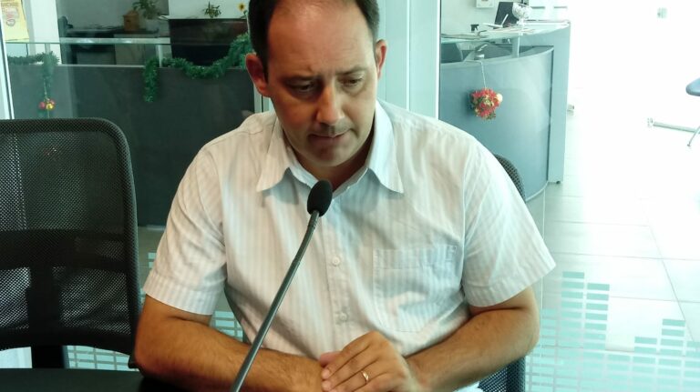 Jarbas pode anunciar três novos secretários na próxima semana