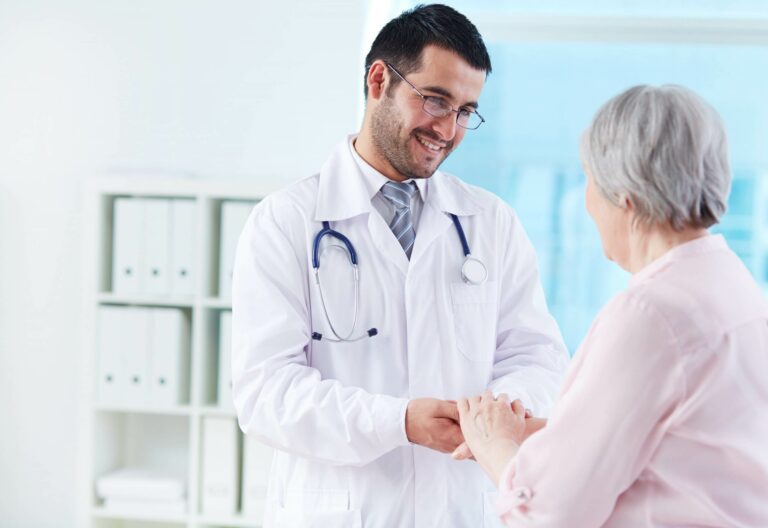 Venâncio Aires abre novo chamamento público para contratação de médico