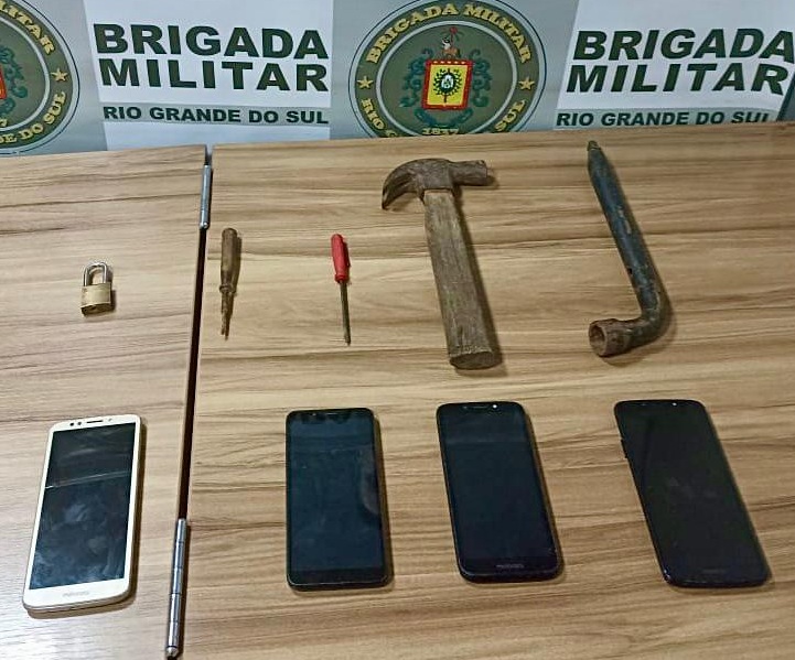 BM de Venâncio Aires apreende adolescente e detém mulher por receptação