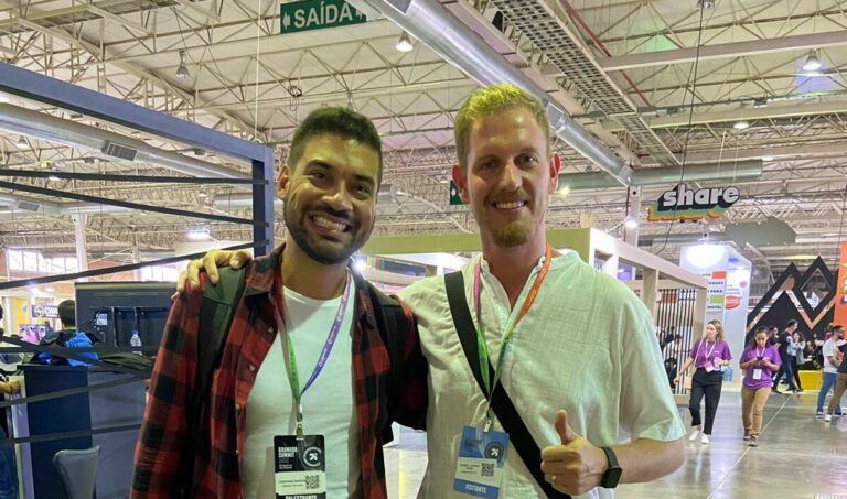 Linkedin é estratégias para geração de conteúdo diz Top Voice da empresa; Terra FM acompanha o Gramado Summit