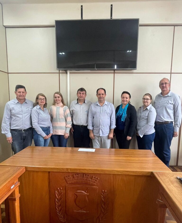 Prefeito recebe convite para a Festa Evangélica de Venâncio Aires