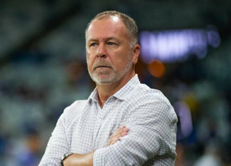 Inter confirma Mano Menezes para o comando técnico