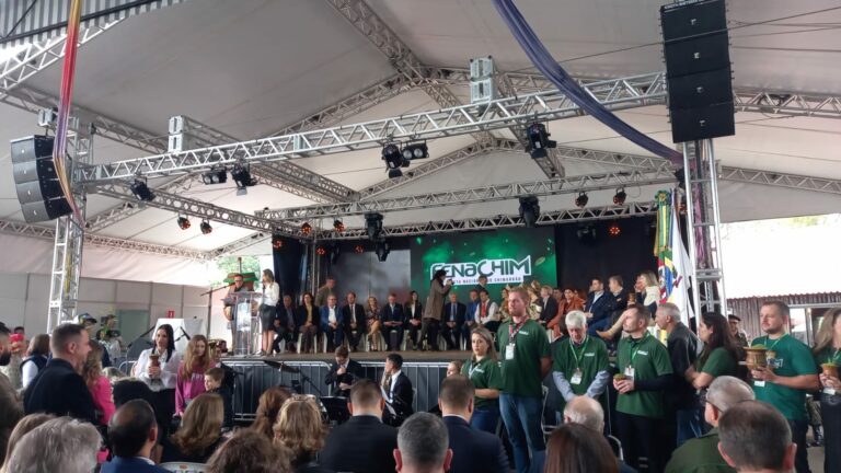 AO VIVO: acompanhe a cerimônia oficial de abertura da 16ª Fenachim