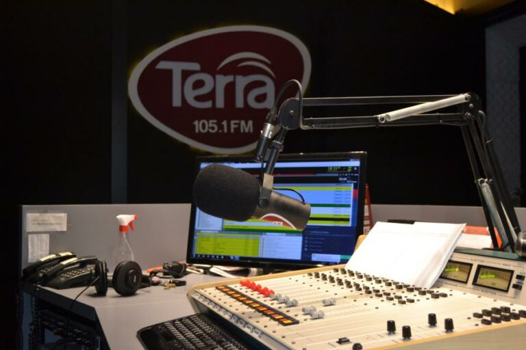 Rádio Terra FM tem projeto selecionado em programa de transformação digital
