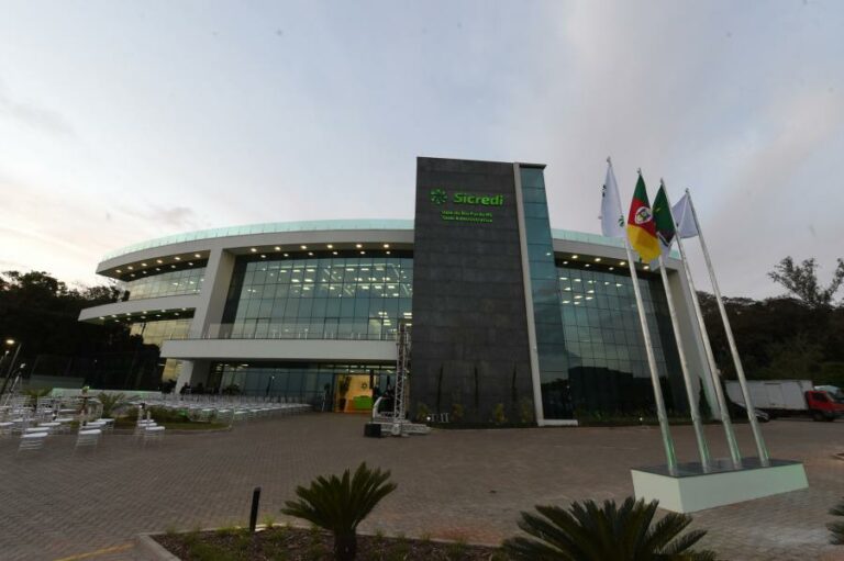 Sicredi Vale do Rio Pardo e Sebrae-RS lançam o Projeto CooperAgro