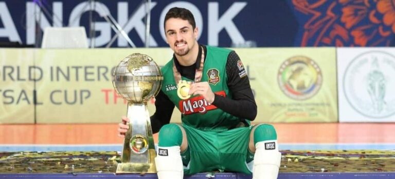 Assoeva acerta contratação do goleiro Kelvin