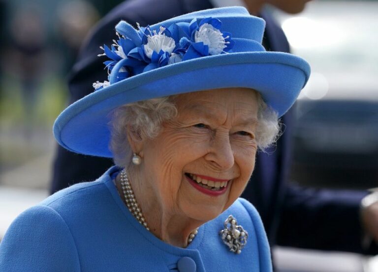 Rainha Elizabeth II morre aos 96 anos na Escócia