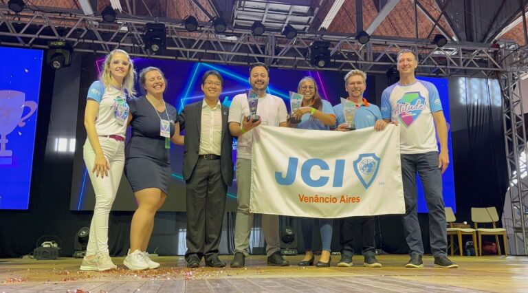 JCI Venâncio Aires vence Concurso Nacional de Debate no PR