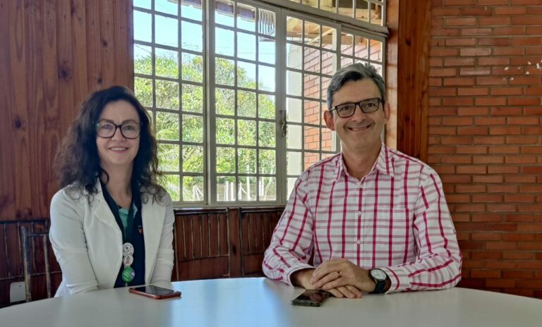 Com avaliação positiva do novo formato, Fórum de Educação encerra programação do ano