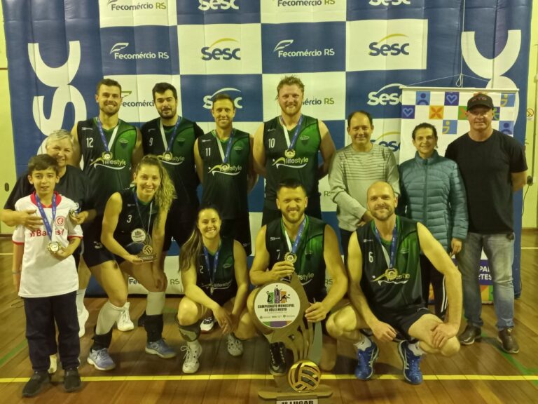 Definidos os campeões do Campeonato Municipal de Vôlei Misto