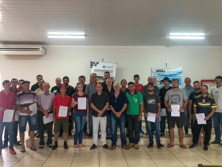 Produtores rurais assinam contrato do maior repasse do Promagro