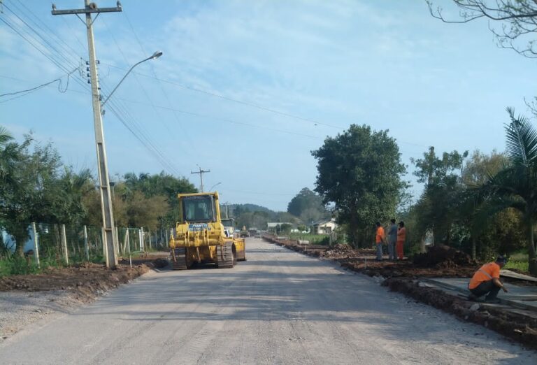 Nesta quinta iniciam os trabalhos de pavimentação em Vila Estância Nova