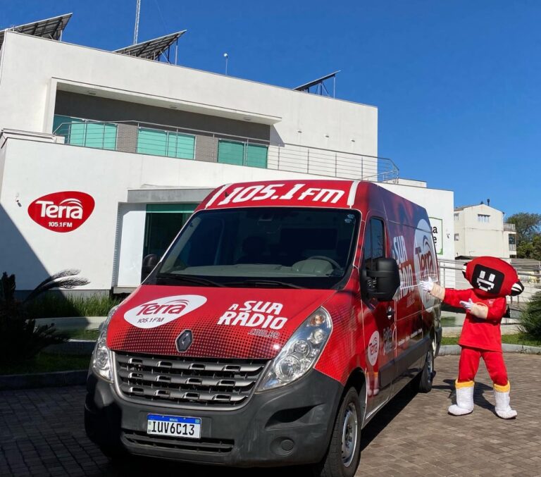 Terra FM terá programação especial na quinta-feira