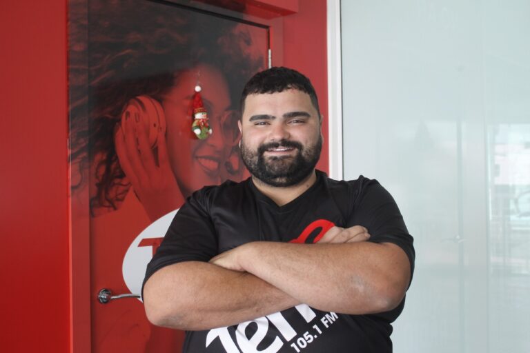 Da narração de rodeio e velocross às ondas do rádio; conheça a história de Rafael Mateus dos Santos