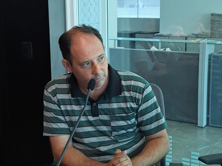 Prefeito de Venâncio anuncia que Corsan será autuada devido às condições da água