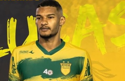 Assoeva anuncia pivô Lucas Oliveira de SP