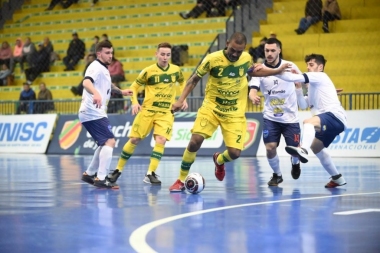 Assoeva bate Joinville nos pênaltis e vai à semifinal da Liga Futsal - ESPN