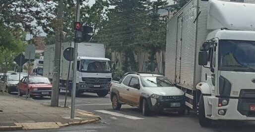 Colisão causa congestionamento de duas quadras em Venâncio Aires