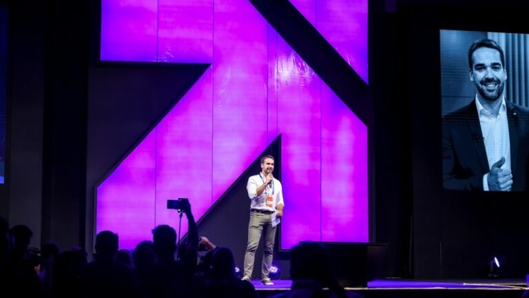 Na abertura do Gramado Summit, Leite destaca a inclusão como fator essencial para promover inovação
