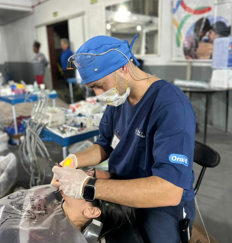 Venâncio-airense é voluntário no projeto Por 1 Sorriso