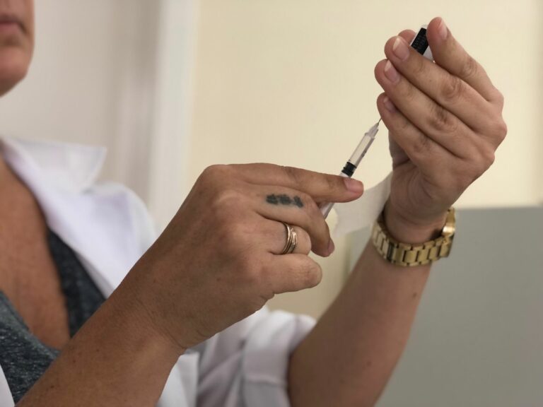 Vacinação contra gripe é liberada para população a partir de 6 meses