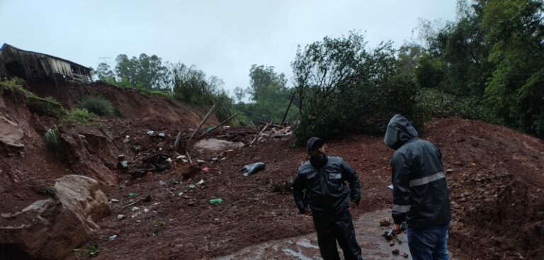 ERS-422 deve seguir interditada durante o fim de semana