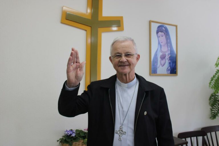 EM AÚDIO: Bispo Dom Aloísio Dilli envia carta de renúncia ao papa