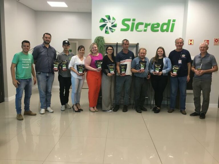Duas propriedades de Venâncio participam de projeto de apoio à produção de ervilhas