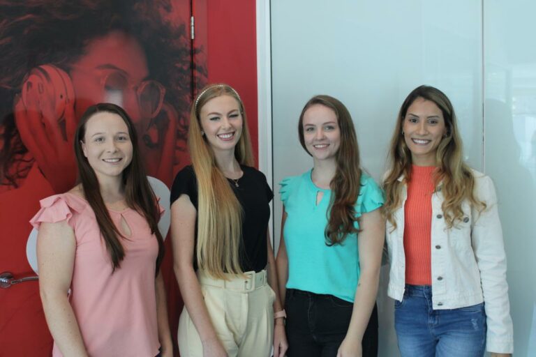 Escolha da Garota Teuto-brasileira é neste sábado; conheça as candidatas