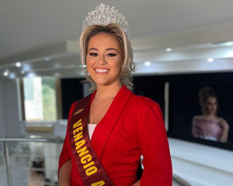 Veridiana Röhsler representa Venâncio Aires no Miss Rio Grande do Sul Latina