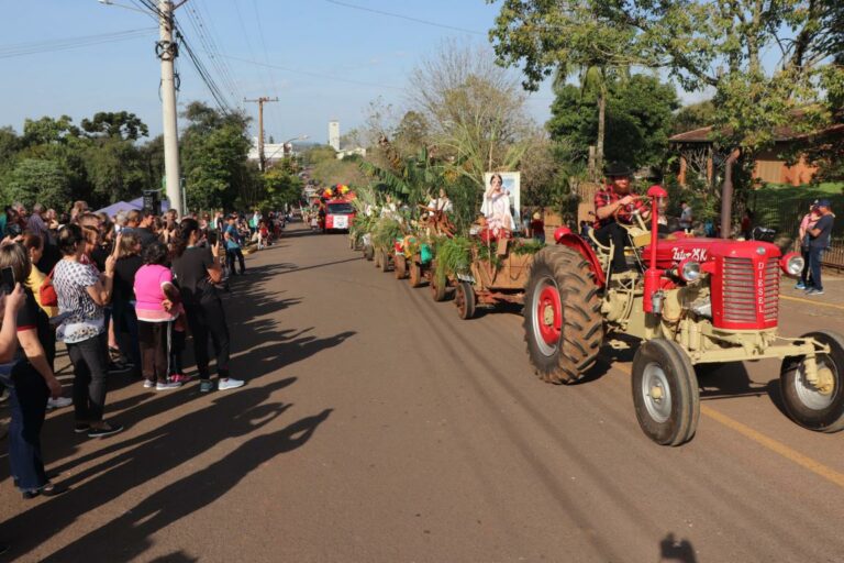 Organização estima que 4,5 mil pessoas prestigiaram a Festa Municipal do Colono de Mato Leitão