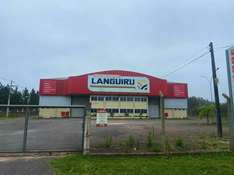 Prefeitura de Venâncio e Languiru assinam acordo para ressarcimento de prédio às margens da RSC-287