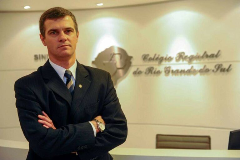 Júlio Weschenfelder assume como interino do Registro de Imóveis de Venâncio Aires