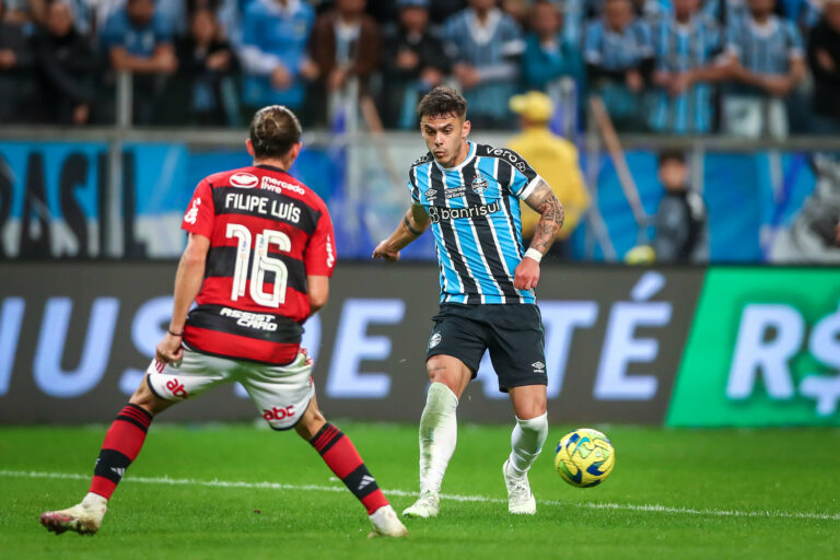 Grêmio enfrenta o Flamengo na Arena nesta quarta-feira