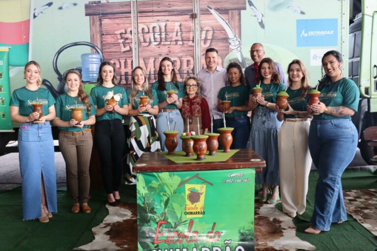 Candidatas a soberanas da 17ª Fenachim enfrentaram a prova do chimarrão