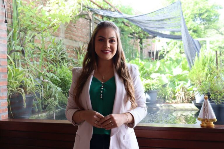 17ª Fenachim: conheça a candidata Amanda Müller