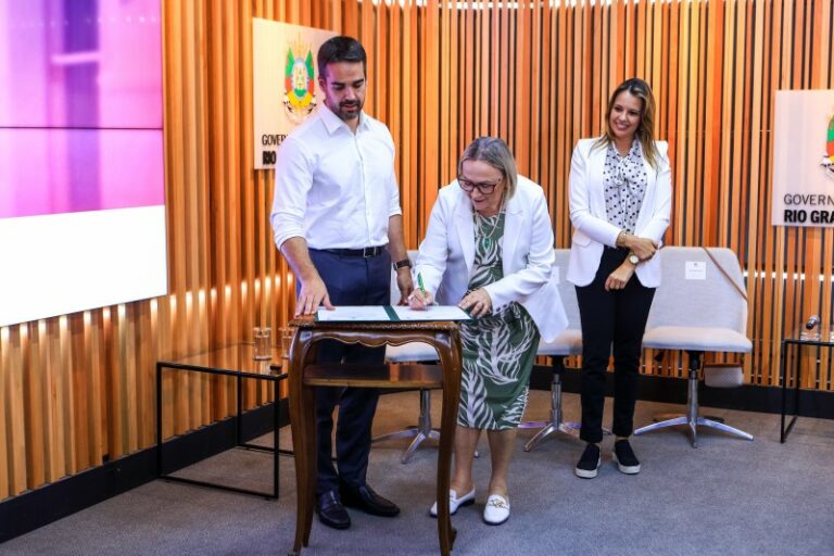 Hospital São Sebastião Mártir recebe verba do Governo do Estado para pagamento de 13º salário