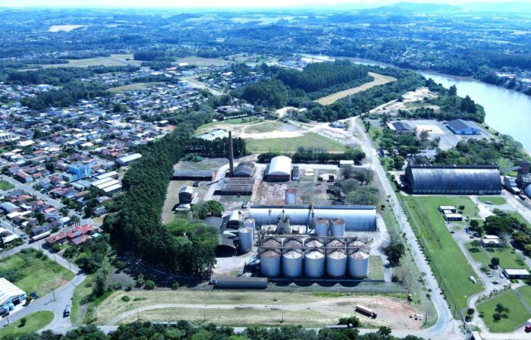 Languiru e Agropan assinam distrato da negociação de área portuária de Estrela