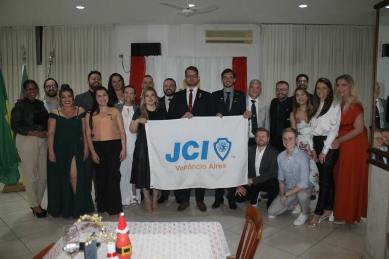 JCI Venâncio empossa Conselho Diretor 2024
