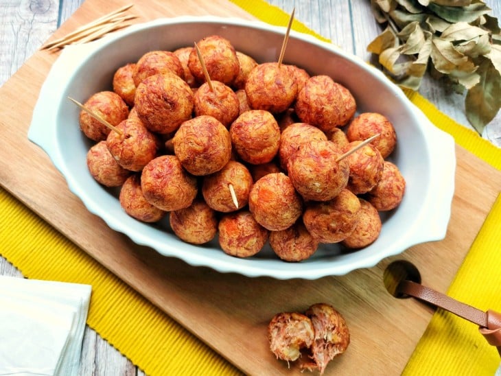 TERRA CULINÁRIA: Bolinho de aipim com carne seca