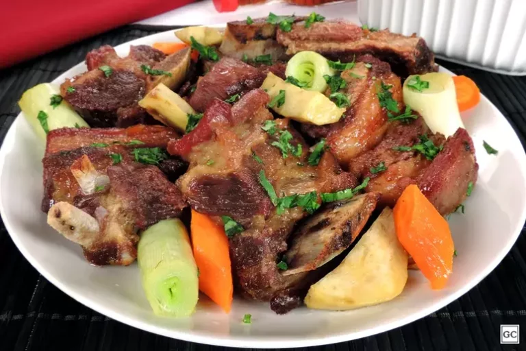 TERRA CULINÁRIA: Costela bovina com alho-poró e legumes