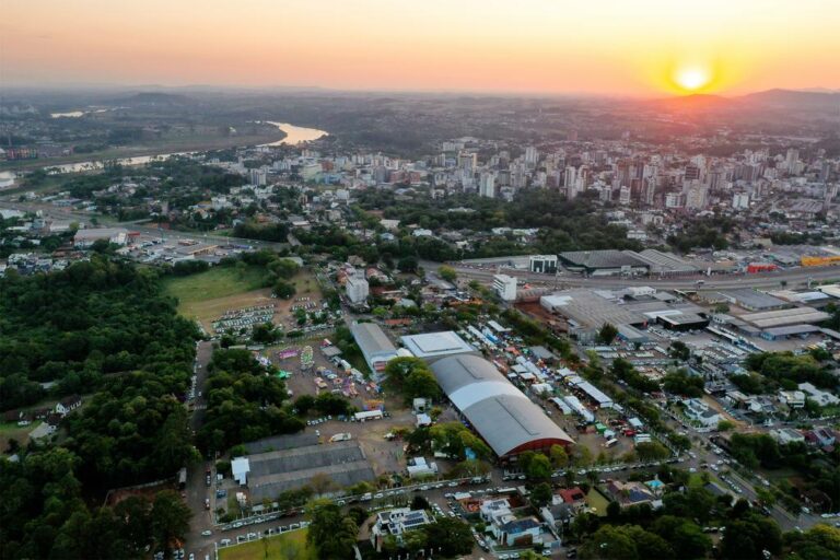 Expovale + Construmóbil encerra com público de 108 mil pessoas, R$ 120,5 milhões em negócios declarados e R$ 288,2 milhões prospectados