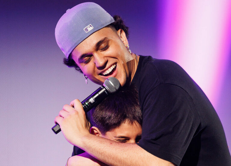 Stand-up com Teteu Severo é atração na noite desta quarta, no 5º Festival de Balonismo