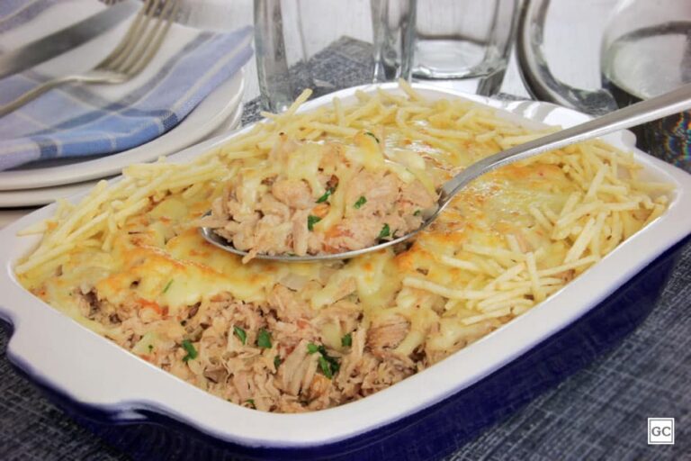 TERRA CULINÁRIA: Fricassê de pernil de porco com queijo